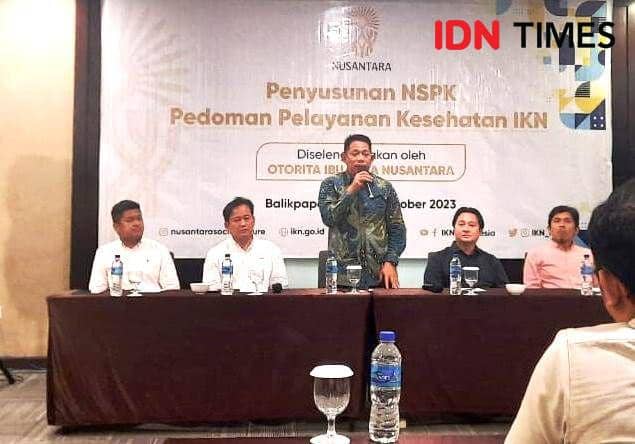 Deputi Alimuddin saat berikan arahan kepada peserta penyususan NSPK Kesehatan IKN (IDN Times/Ervan)