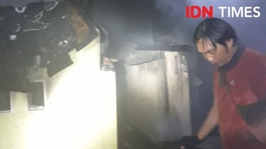 10 Rumah di Makassar Terbakar, Diduga Akibat Lilin saat Mati Lampu