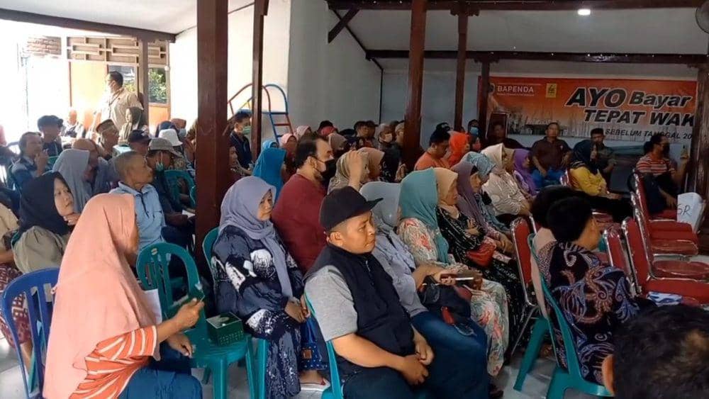 Warga gelar aksi tolak harga ganti rugi lahan terdampak tol di Tulungagung. IDN Times/ Istimewa