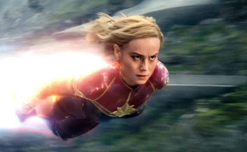 Captain Marvel vs. Thor (dok. Marvel Studios/Captain Marvel)