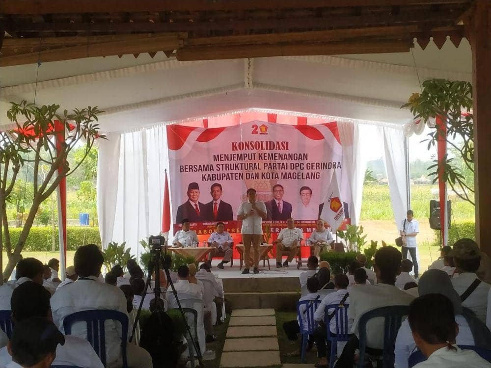 Ketua Gerindra Jawa Tengah Sudaryono ketika menggelar konsolidasi pemenangan bagi pasangan bacapres Koalisi Indonesia Maju (KIM) Prabowo Subianto-Gibran Rakabuming Raka di Magelang. (IDN Times/Dok Gerindra Jawa Tengah)