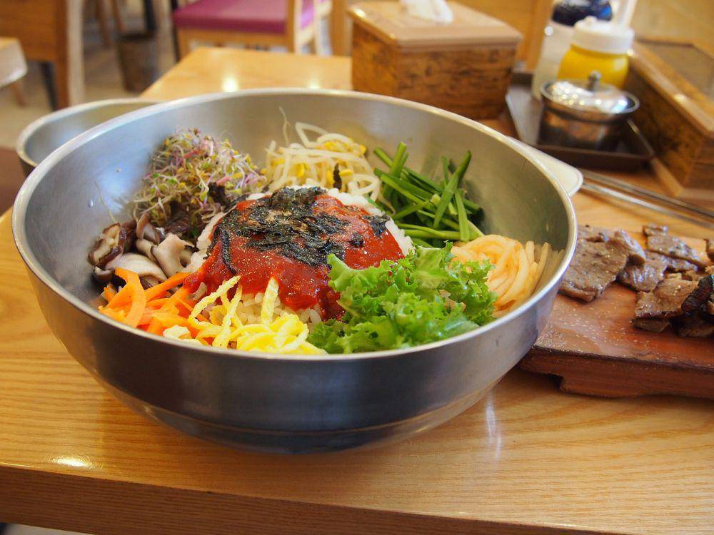 ilustrasi bibimbap (pixabay.com/maeda_sion)