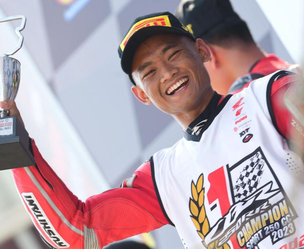 CBR Series Antar Astra Honda Raih 2 Gelar Juara Nasional di Mandalika