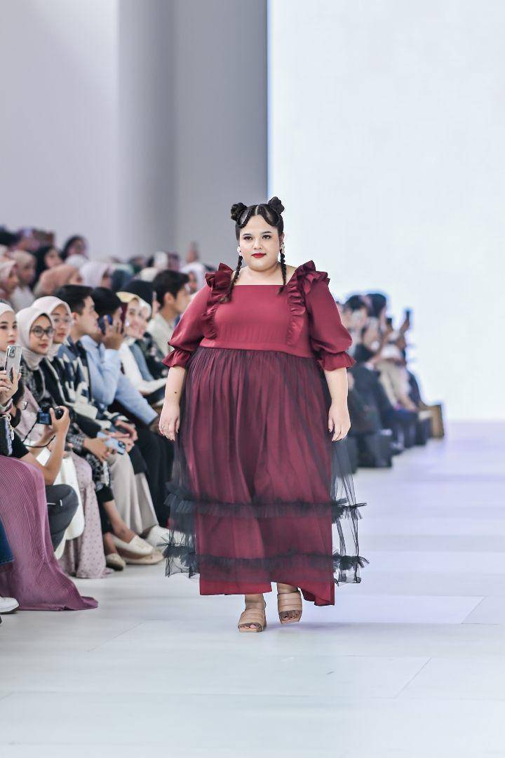 Koleksi Bigissimo di Jakarta Fashion Week 2024 (Dok. Jakarta Fashion Week/Dandy Hendrata)
