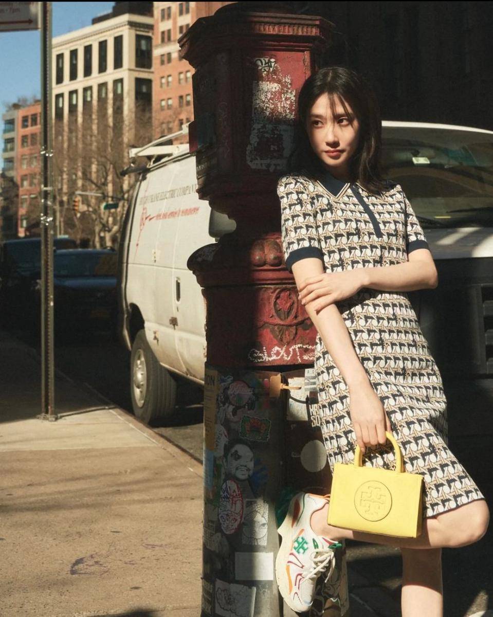 ide OOTD ala Park Eun Bin (instagram.com/eunbining0904)