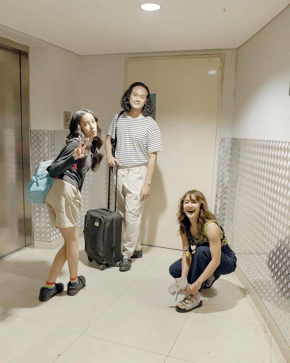 potret keluarga Widi Mulia dan Dwi Sasono (instagram.com/widimulia)