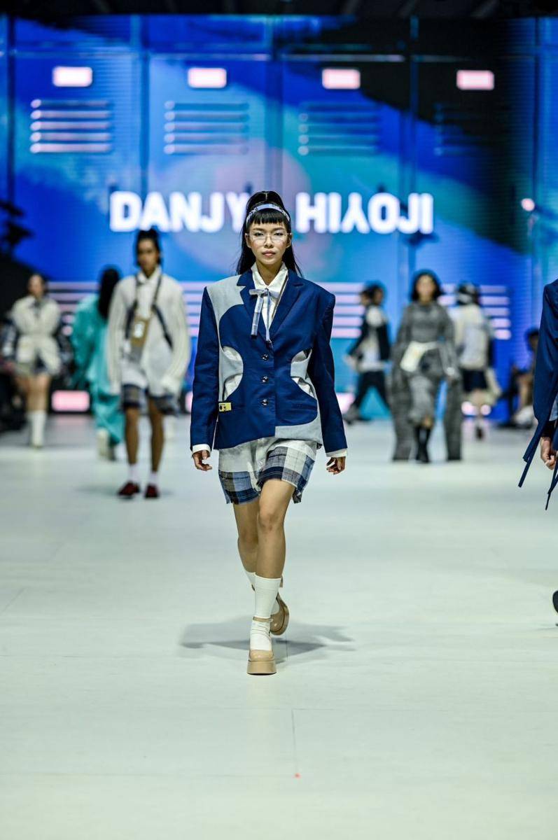 Koleksi Infinix Danjyo Hiyoji di JFW 2024 (publicity.gettyimages.com)