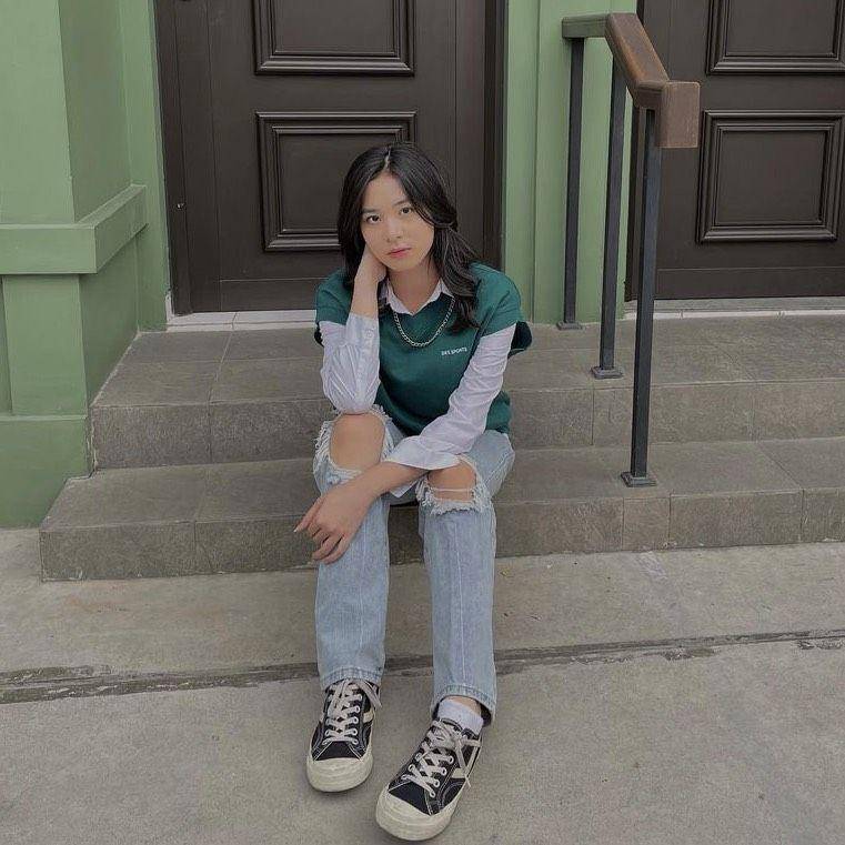 ide outfit boyish ala Zee JKT 48 (instagram.com/jkt48.zee)