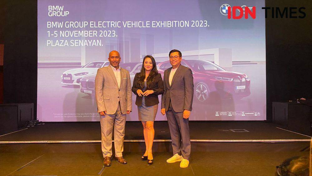 Menghadirkan berbagai mobil listrik dari BMW dan MINI (IDN Times/Fadhliansyah)