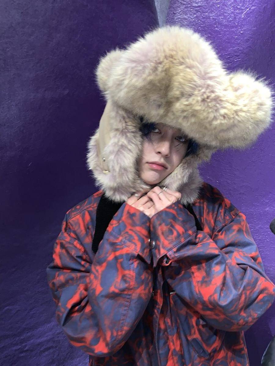 Holland (x.com/HOLLAND_vvv)