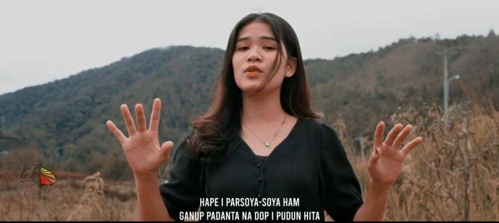 Cerita Laira Munthe Coba Peruntungan Jadi Penyanyi Daerah Simalungun