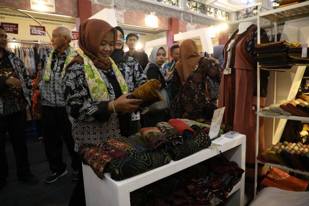 Gebyar Batik Sleman 2023 di Jogja City Mall. (Dok. Istimewa)