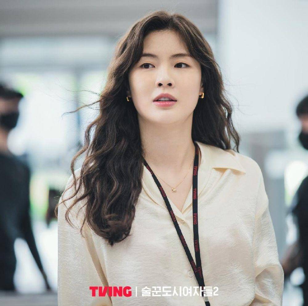 Lee Sun Bin di drama Work Later, Drink Now 2 (instagram.com/tving.official)