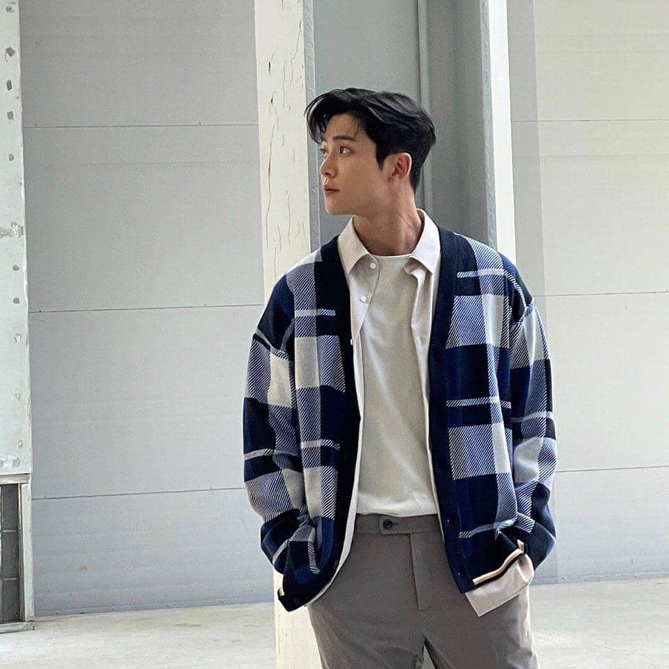 potret Rowoon (instagram.com/ewsbdi)