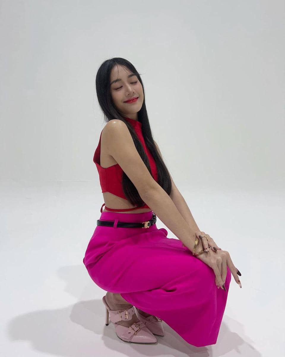 Mind 4EVE (instagram.com/_.tiya_)