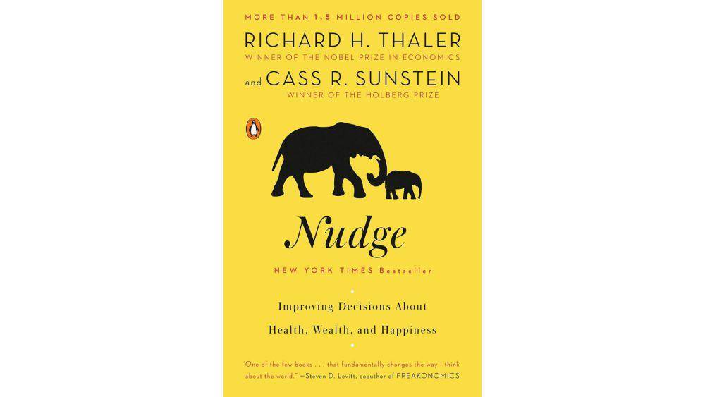 Nudge: Improving Decisions About Health, Wealth, and Happiness karya Richard H. Thaler dan Cass R. Sunstein (amazon.com)
