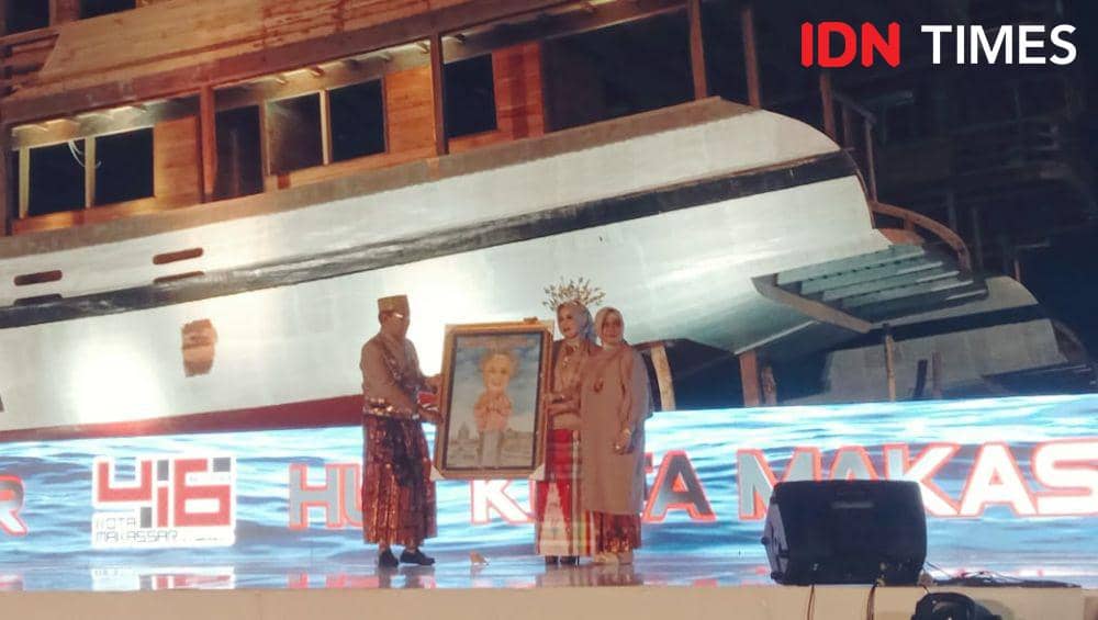 Fatmawati Rusdi menyampaikan pidato perpisahan usai mundur dari jabatan Wali Kota Makassar, Kamis (2/11/2023). IDN Times/Ashrawi Muin