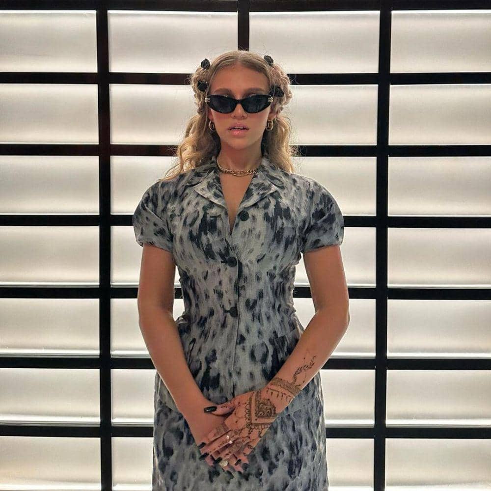 Elyanna (instagram.com/elyanna)