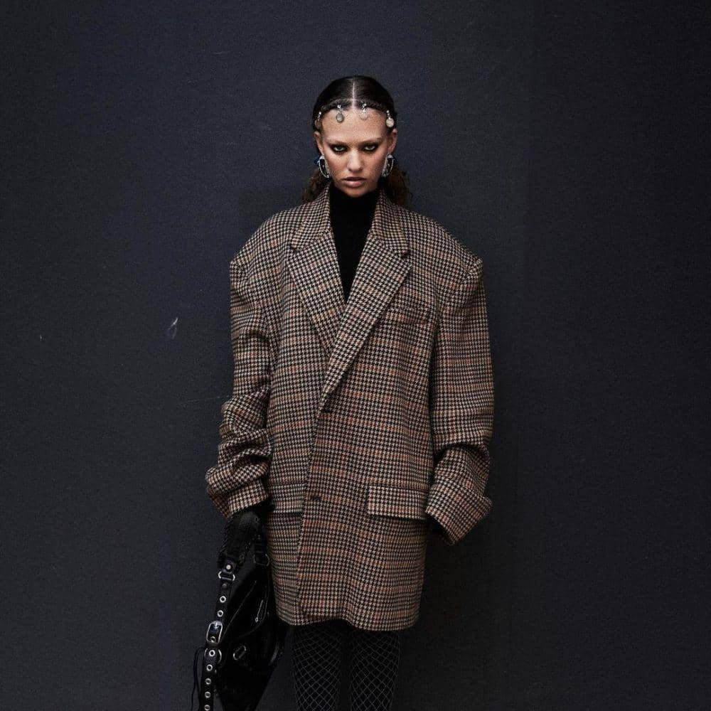 Elyanna (instagram.com/elyanna)