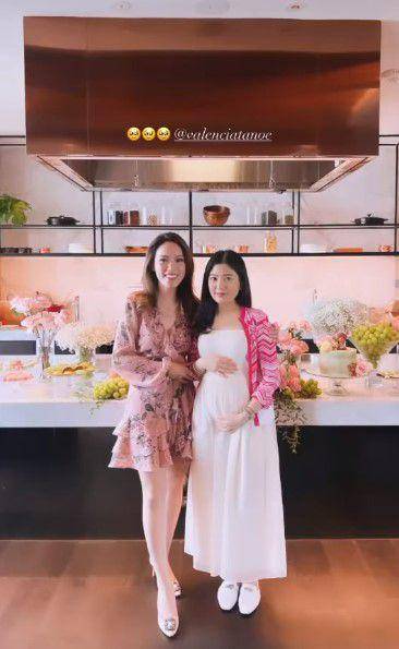 baby shower Valencia Tanoe (Instagram.com/valenciatanoe)