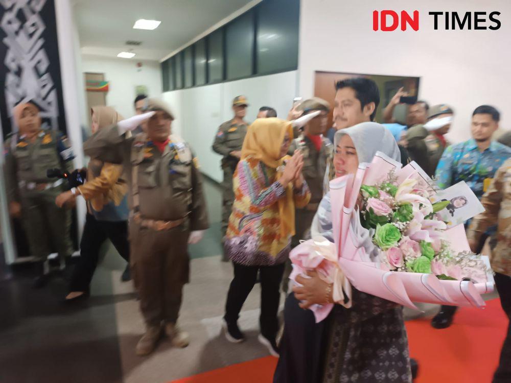 Pelepasan Wagub Lampung, Nunik Menitikkan Air Mata saat Berpamitan