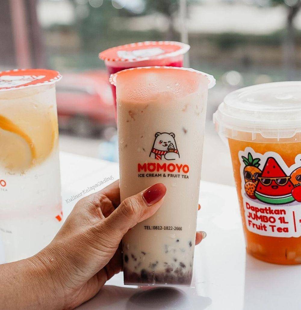 Ilustrasi menu Momoyo (instagram.com/kulinerkelapagading)