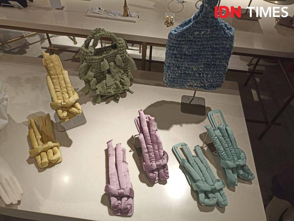 Peluncuran pop-up store LUMINE terbaru di Plaza Senayan. 2 November 2023. (IDN Times/M. Tarmizi Murdianto)