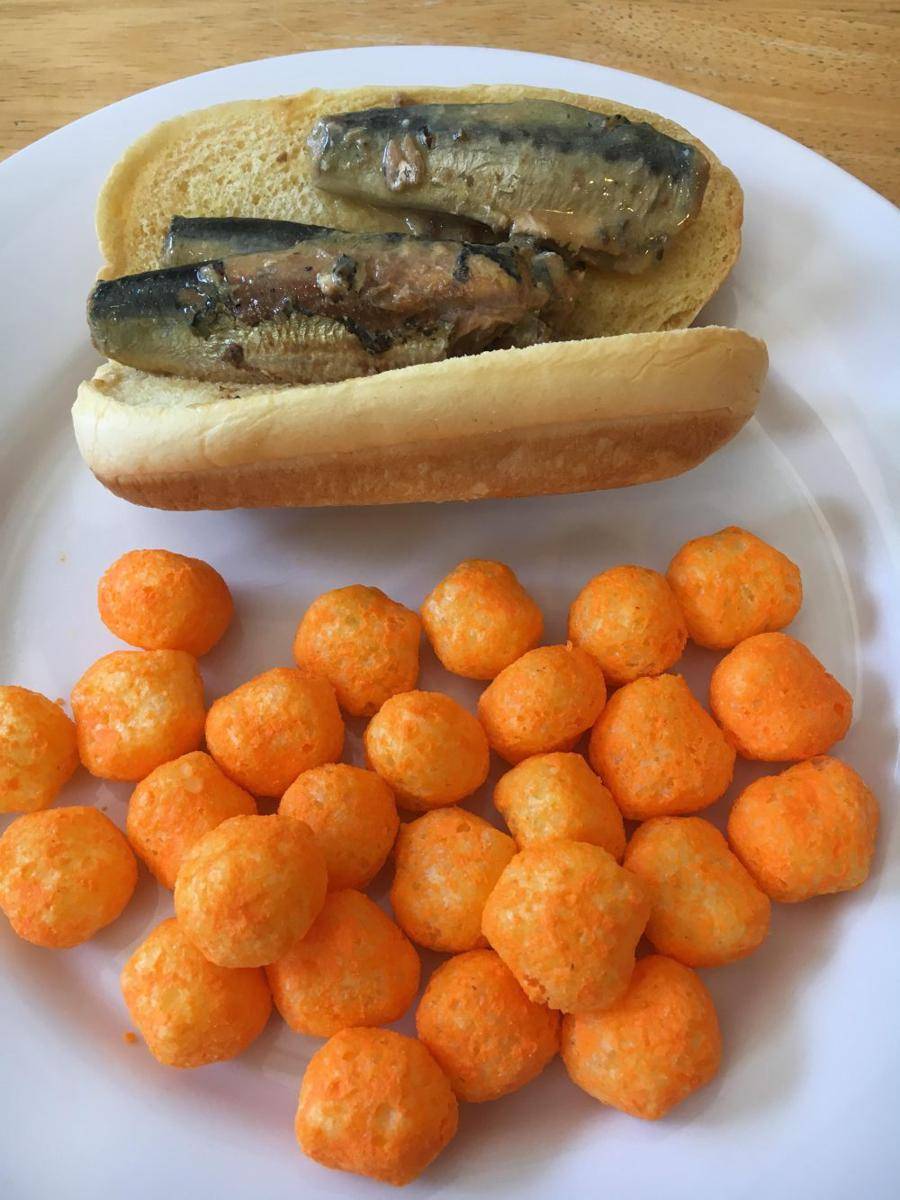 potret inovasi nyeleneh hidangan hot dog (reddit.com/user/parallelrule)