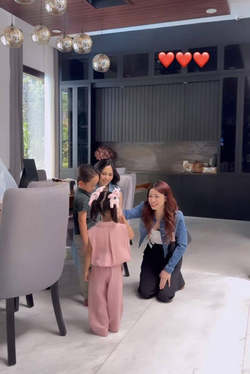 potret Rachel Vennya kenalkan pacar Okin ke Xabiru dan Chava (Instagram.com/rachelvennya)