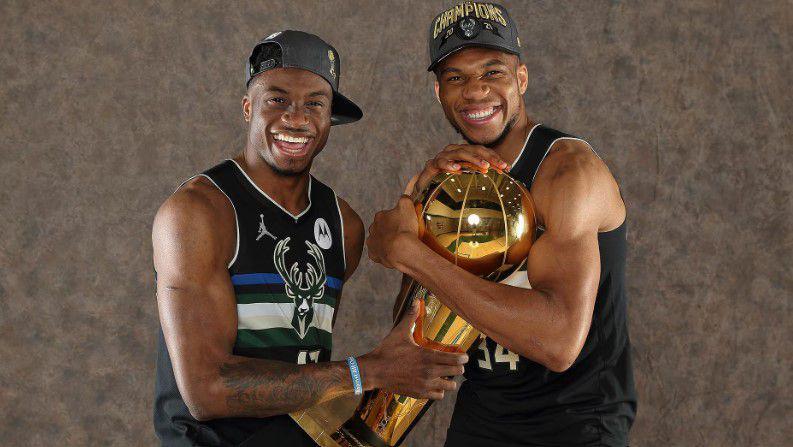4 Pasang Kakak Adik yang Berada dalam Satu Tim NBA 2023/2024