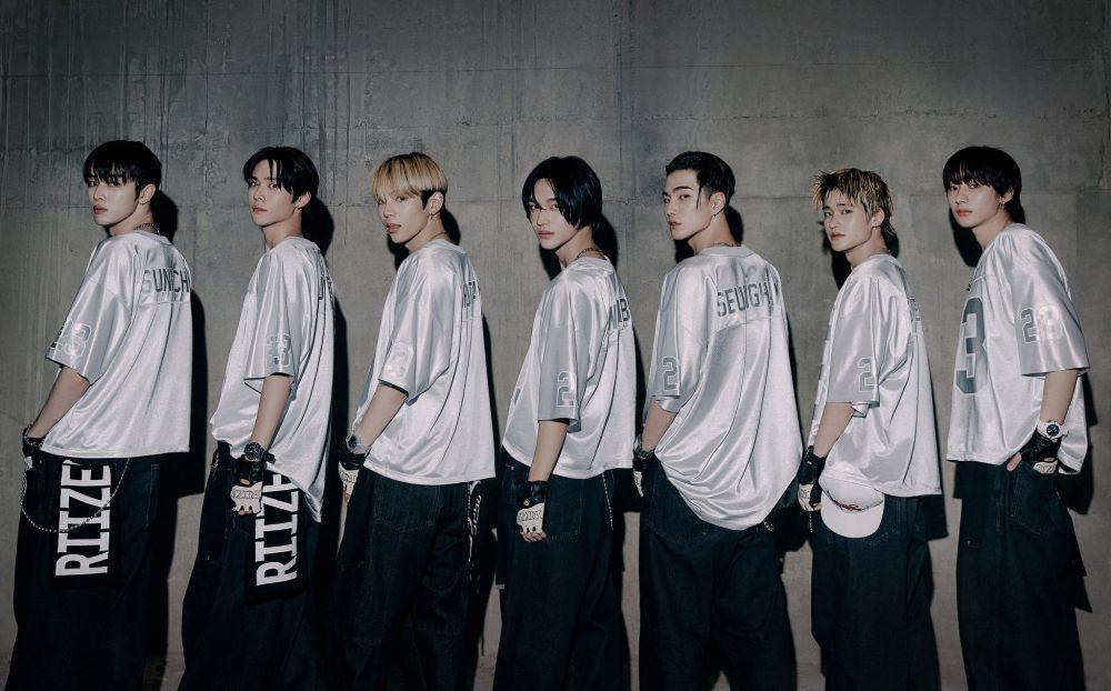 7 Grup KPop Rookie yang Dipimpin Leader Non-Korea, Terbaru RIIZE!