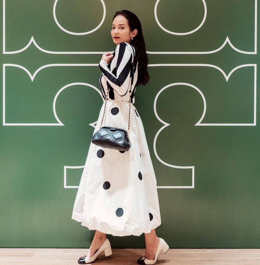 potret Enzy Storia (instagram.com/enzystoria)