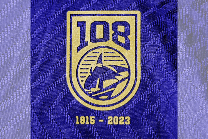 Logo PSM Makassar edisi khusus perayaan ulang tahun klub ke-108 yang dikenakan untuk laga pekan ke-18 BRI Liga 1 2023-24 melawan Persija Jakarta, Jumat 3 November 2023. (Instagram.com/psm_makassar)