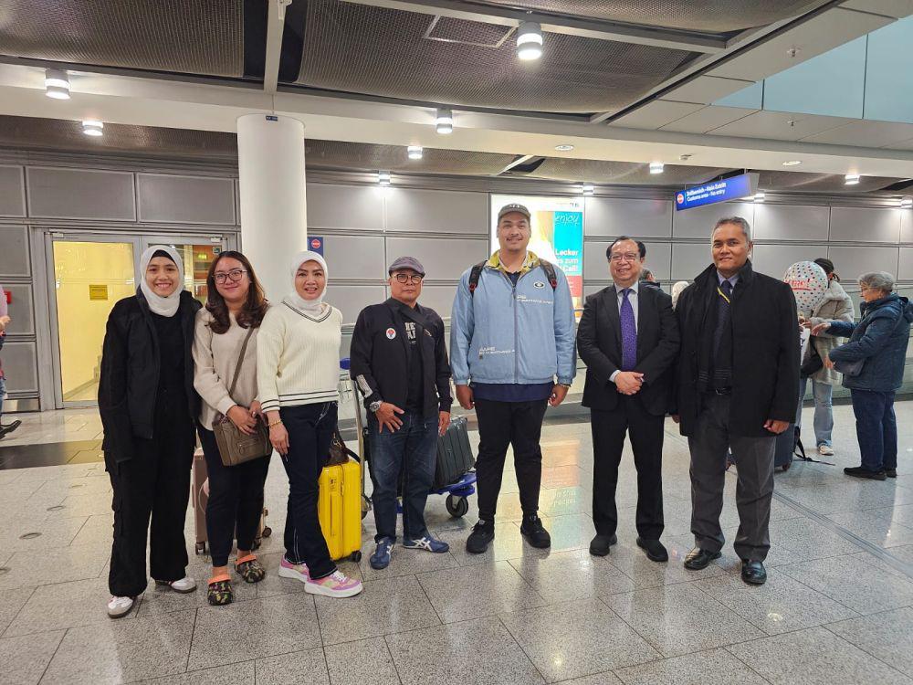 Menpora Dito Tiba di Dusseldorf, Hadiri Kongres TAFISA 2023