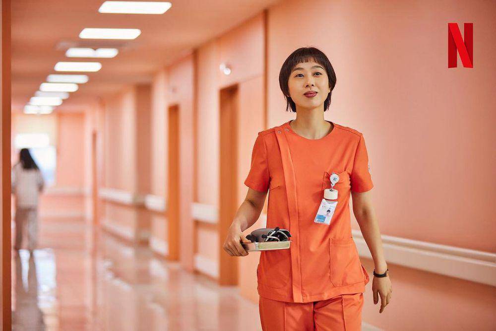 still cuts drama Daily Dose of Sunshine (instagram.com/netflixkr)