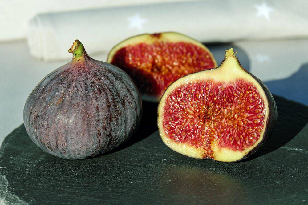 buah tin (pixabay.com/Couleur)