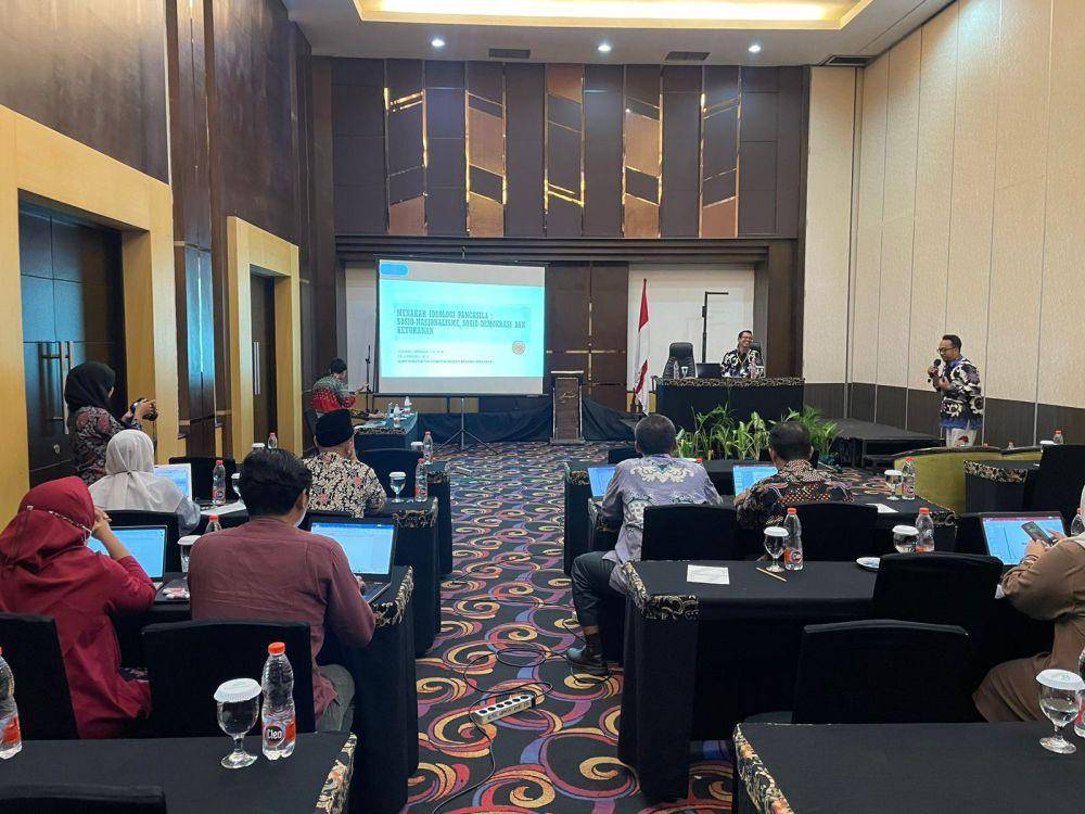 Acara Symposium on Indonesian Politics ke-5 dan APSIPOL Annual Meetings 2023 (AAM x SIP23). (IDN Times/Fariz Fardianto)