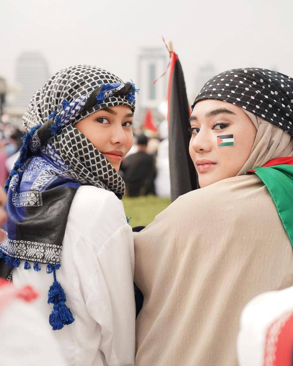 potret Clara Shinta ikut aksi bela Palestina di Monas (instagram.com/clarashintareal)