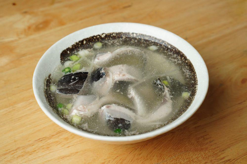 5 Tips Memasak Sup Ikan Lele yang Segar dan Terhindar dari Bau Amis