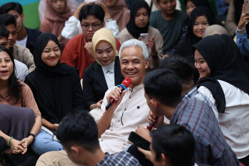 Temui Milenial dan GenZ Palembang, Ganjar Dukung Ruang dan Ide Kreatif