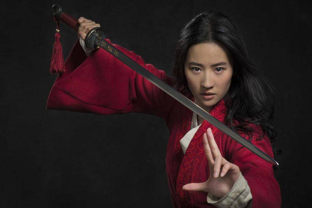 Poster film Mulan versi Live Action (dok. Walt Disney Pictures)