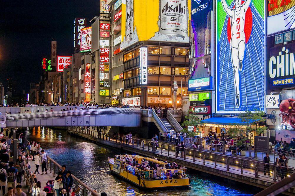 9 Aktivitas Seru di Dotonbori Jepang, Belanja hingga Kulineran!