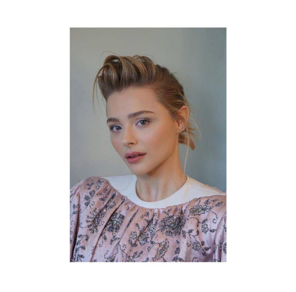 Chloë Grace Moretz (instagram.com/chloegmoretz)