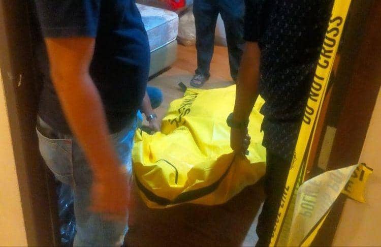 Proses evakuasi jenazah Nanang Junanto (Dokumentasi Polsek Bengkong)