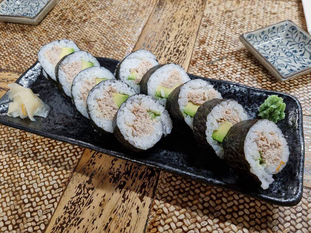 ilustrasi gimbap (commons.wikimedia.org/Maksym Kozlenko)