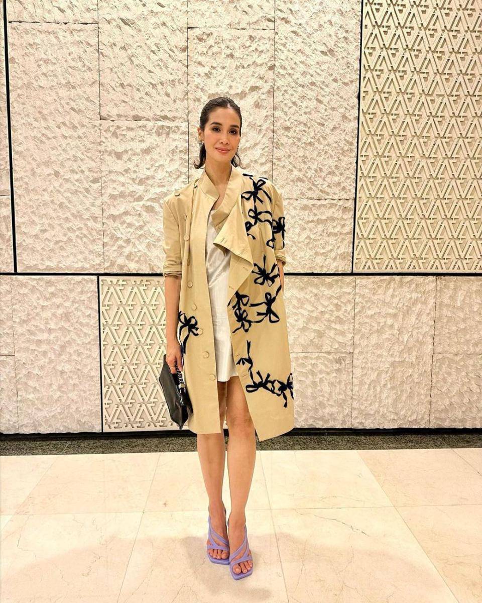 ide gaya semi formal Marsha Timothy  (instagram.com/marshatimothy)