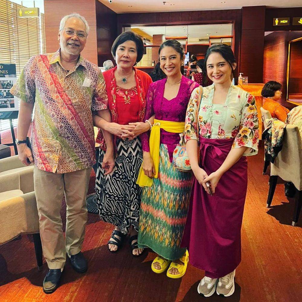 adu gaya Dian Sastro vs. Tissa Biani (instagram.com/therealdisastr)