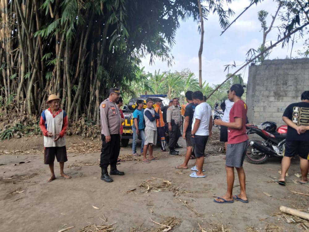 Polisi saat berada di lokasi kejadian. IDN Times/ istimewa