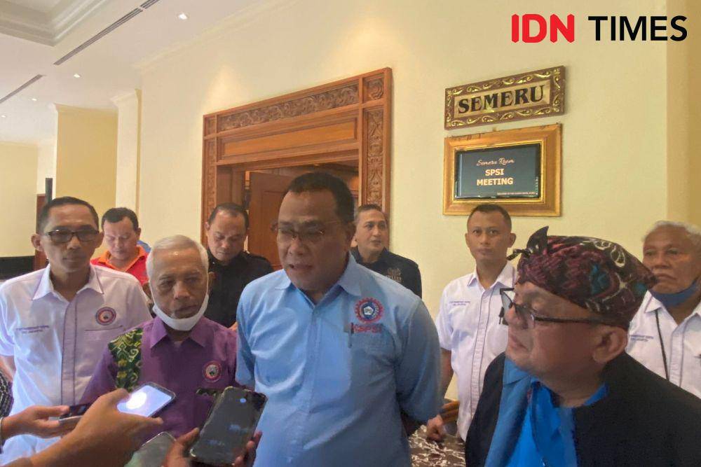 Audiensi serikat pekerja Hotel Sultan dengan Konfederasi Serikat Pekerja Seluruh Indonesia (KSPSI), Senin (6/11/2023). (IDN Times/Vadhia Lidyana)