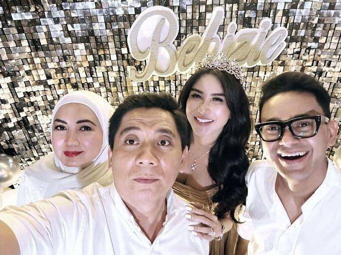 potret artis di pesta ultah ke-41 Bebizie (Instagram.com/sandyarifinsh)